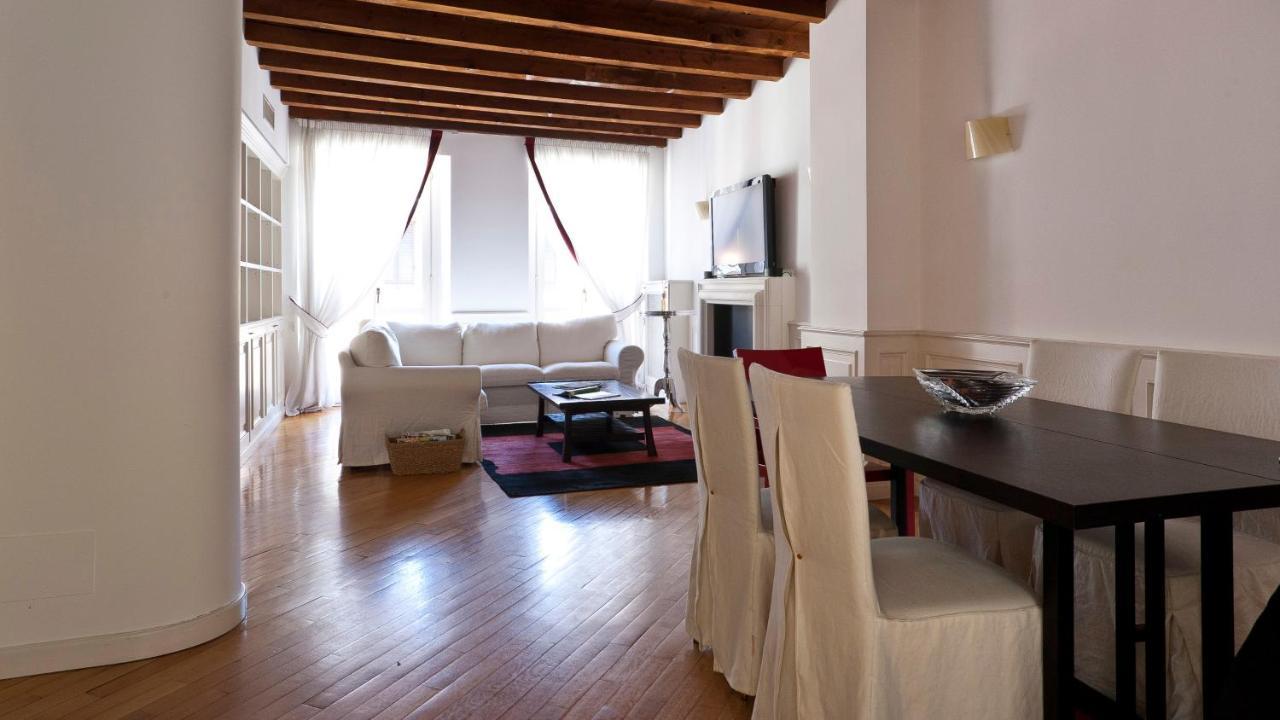 Italianway-Corso Garibaldi 55 Apartment Milan Exterior photo